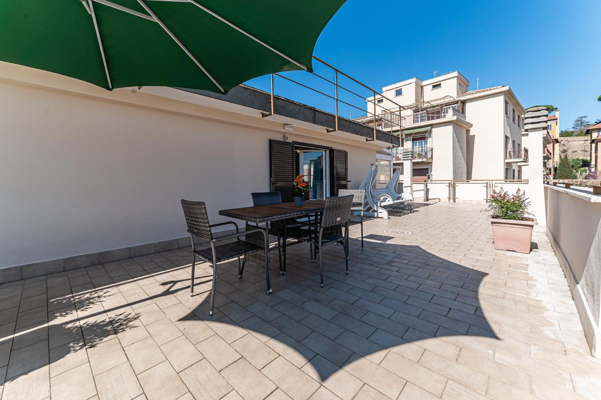 Consoli Penthouse - Terrace With A View On Saint Peter's Appartamento